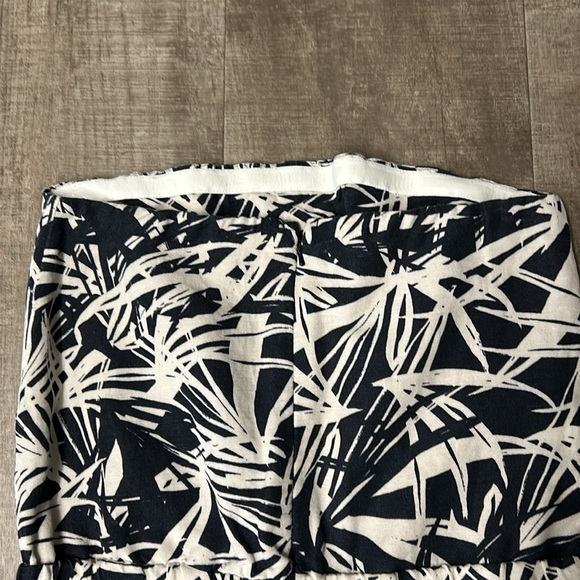 Ann Taylor Loft Strapless Tropical Leaf Jumpsuit Size 4 NWT - Picture 7 of 10
